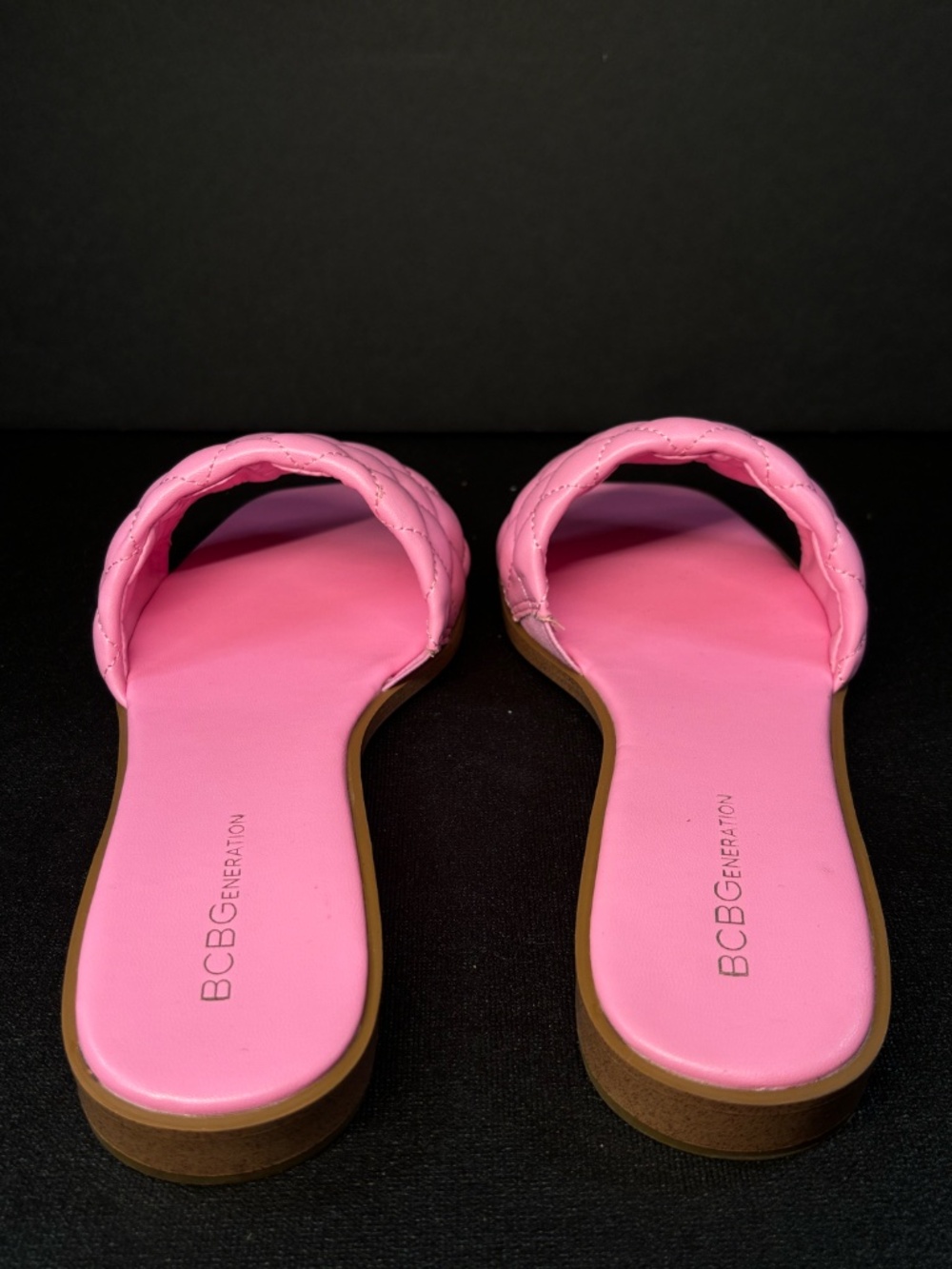 BCBGeneration Pink Quilted Slide Sandals Women’s Size 9 - Picture 2 of 13
